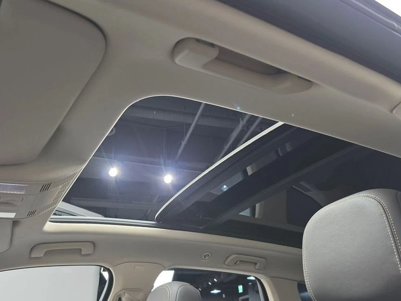 VW Touareg 3.0 TDI Prestige, снимка 16 - Автомобили и джипове - 56087649
