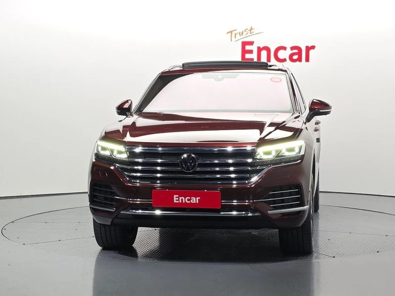 VW Touareg 3.0 TDI Prestige, снимка 3 - Автомобили и джипове - 56087649