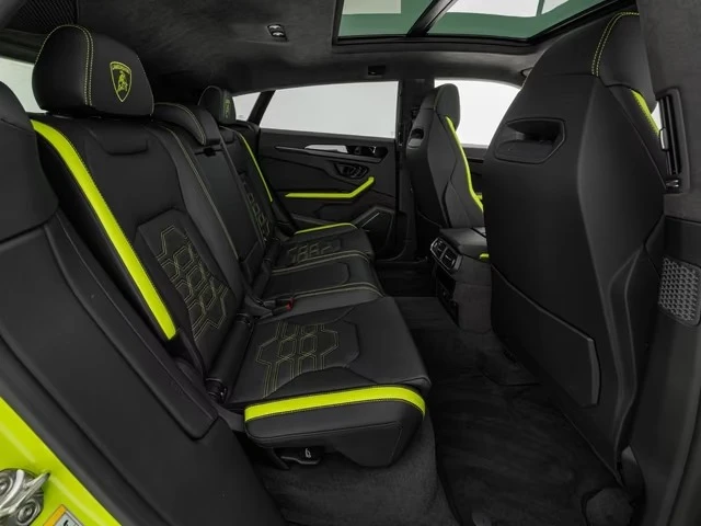 Lamborghini Urus SE PLUG-IN HYBRID VERDE-SCANDAL KERAMIK B&O , снимка 13 - Автомобили и джипове - 56300708