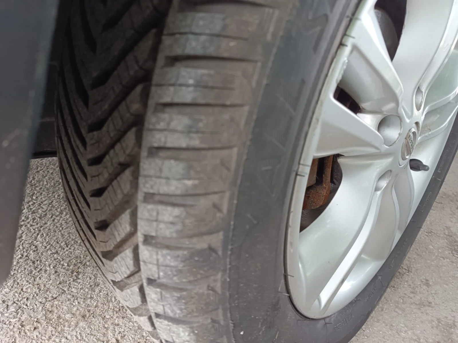 Nissan Qashqai 1.6dci 131ps 4x4 - изображение 6