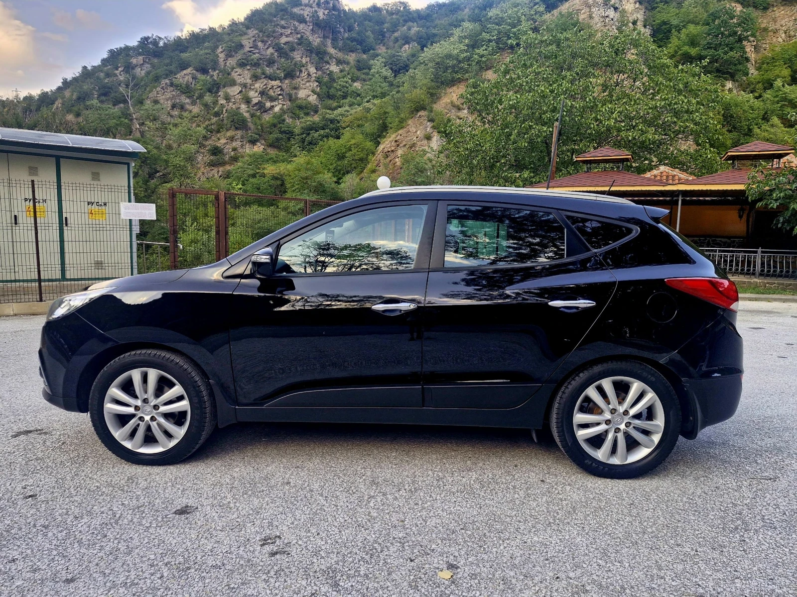 Hyundai IX35 2.0 CRDI 184кс 4WD - изображение 7