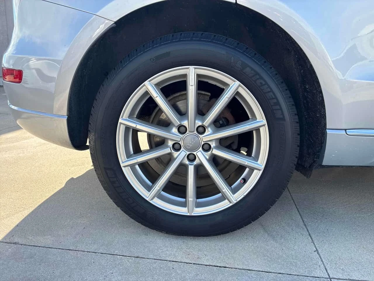 Audi Q5 * 2.0T Technik * 2 �����* KEYLESS* ����* �������*  | Mobile.bg � ����������� 7