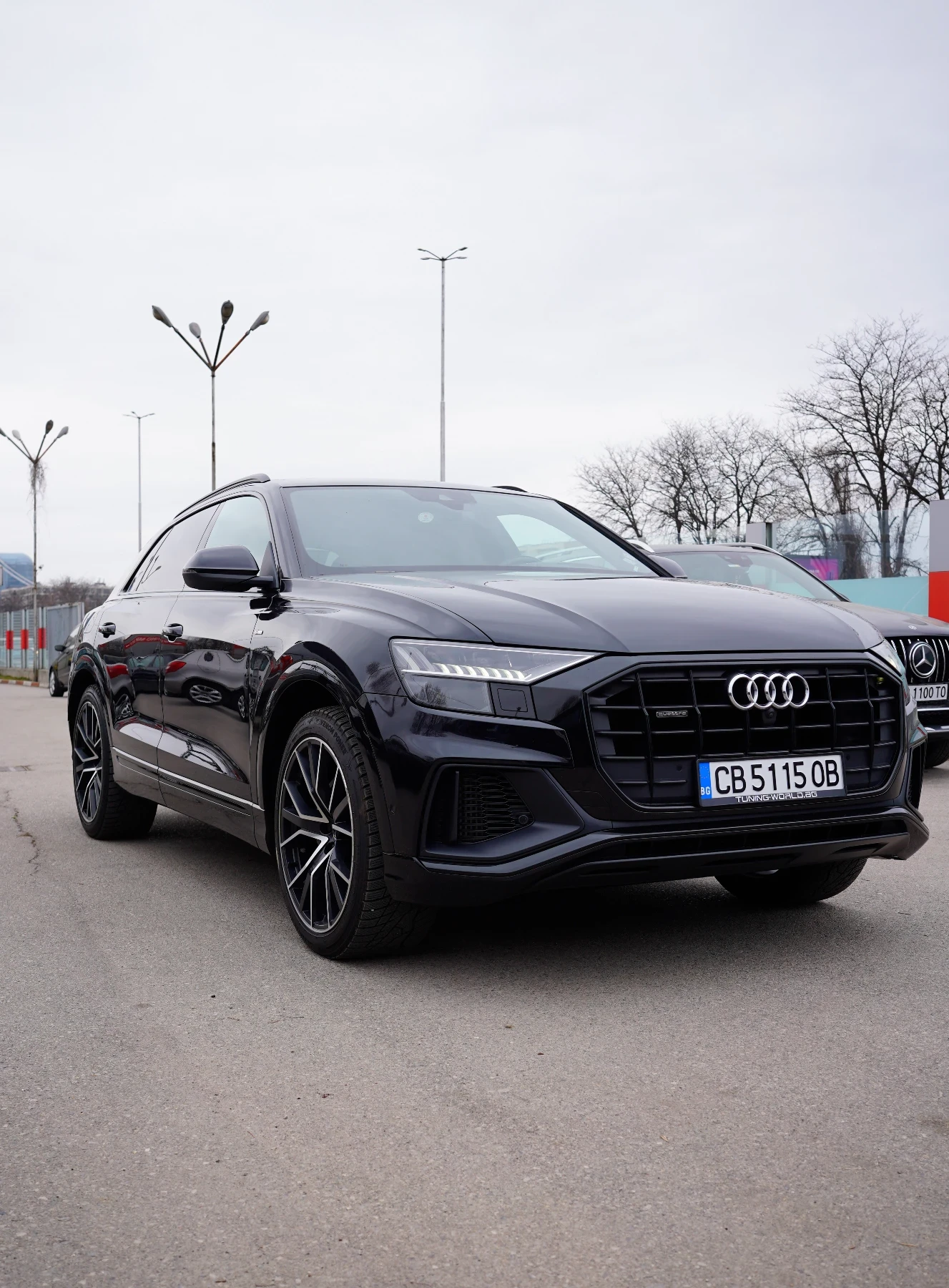Audi Q8 130км каско история Matrix headup нов алтернатор