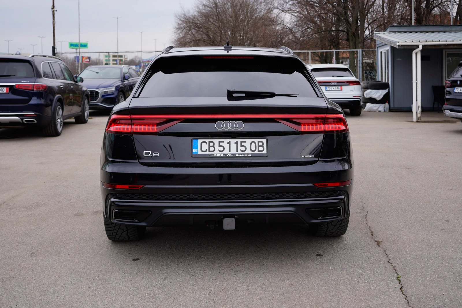 Audi Q8 130км каско история Matrix headup нов алтернатор, снимка 5 - Автомобили и джипове - 53906656