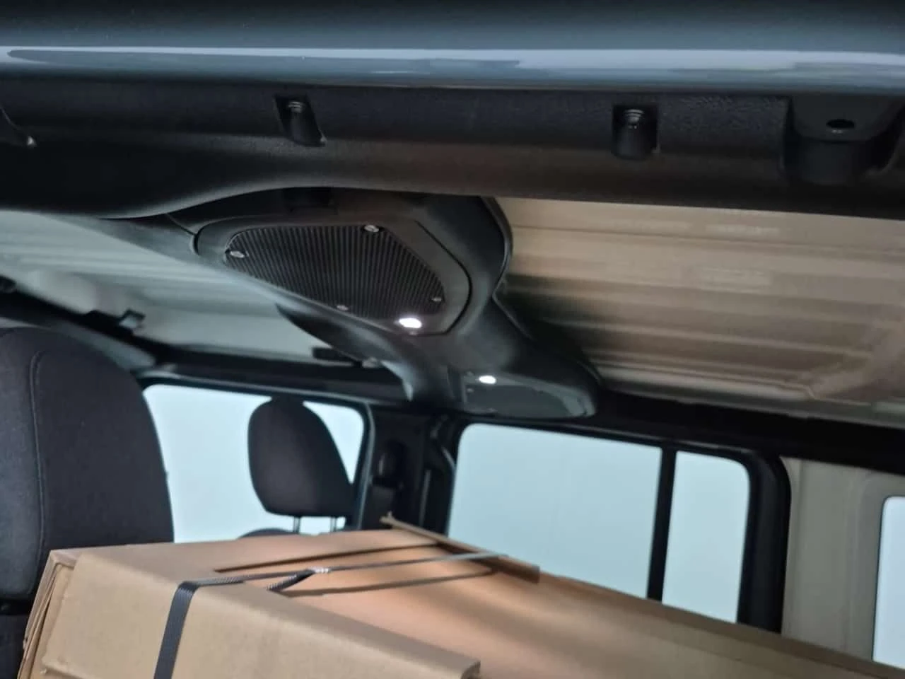 Jeep Wrangler SPORT S| ��������| 2 �����|  | Mobile.bg � ����������� 13