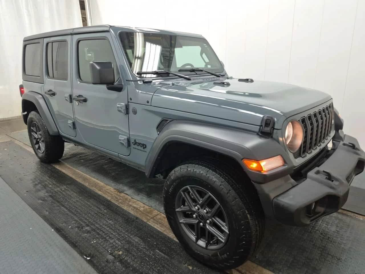Jeep Wrangler SPORT S| ��������| 2 �����|  | Mobile.bg � ����������� 2