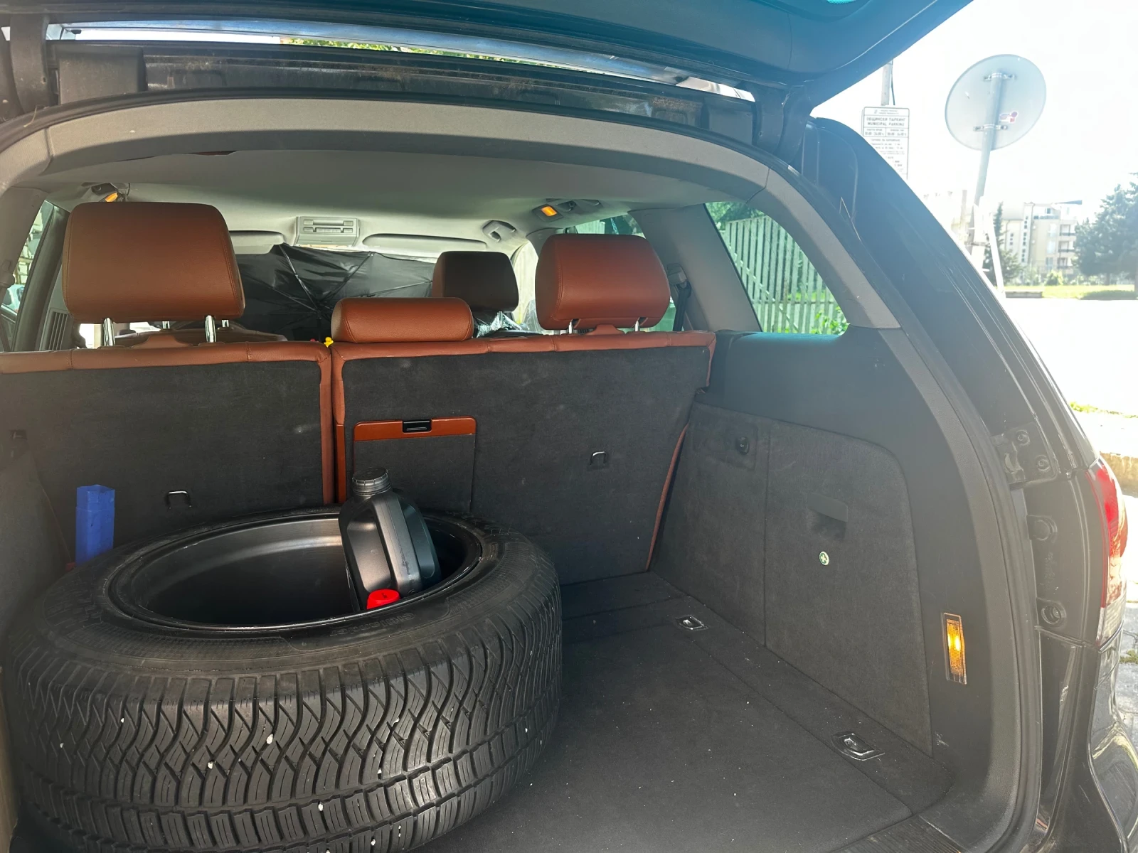 VW Touareg, снимка 9 - Автомобили и джипове - 54693790