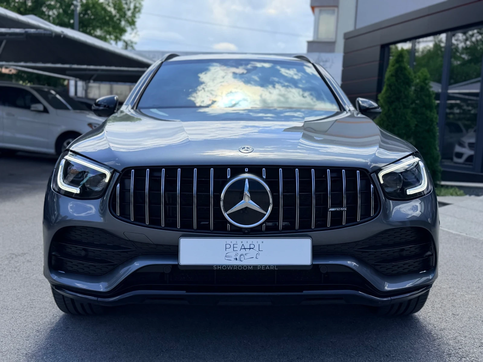 Mercedes-Benz GLC 43 AMG 4M Facelift Night Distronic Burmester Keyless Wide, снимка 2 - Автомобили и джипове - 54944195