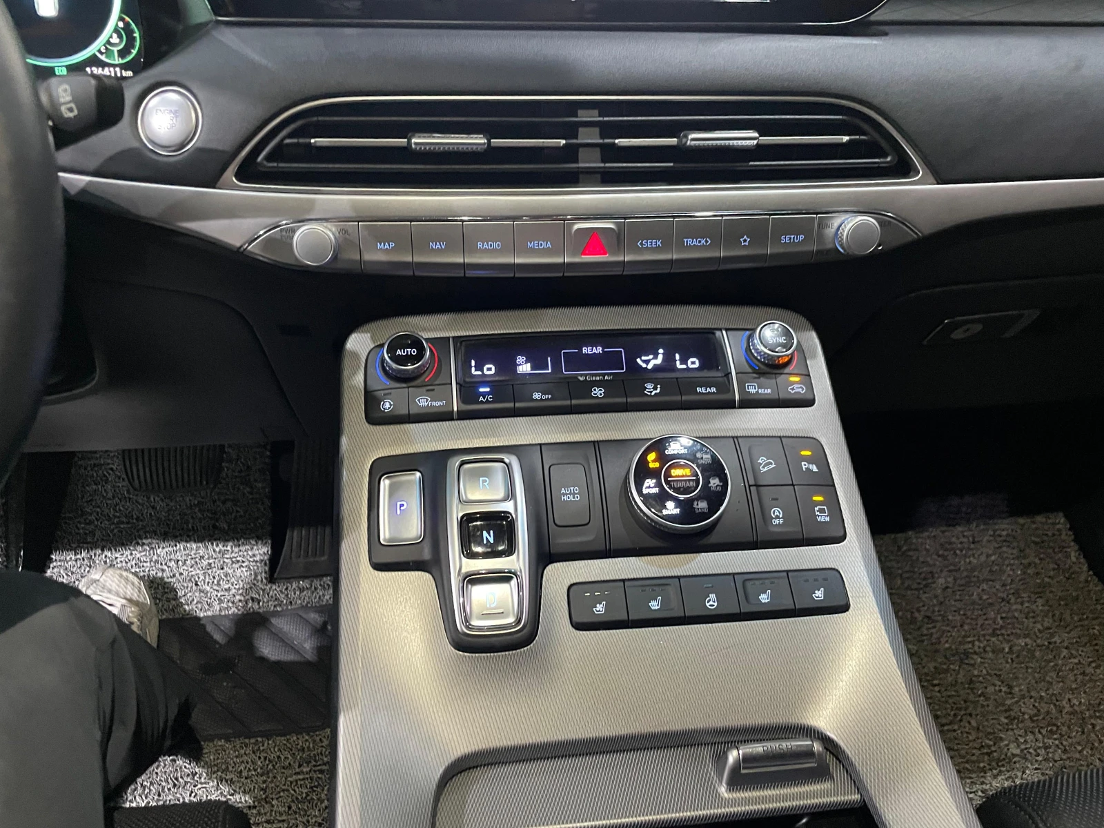 Hyundai Palisade 2.2D ! 4WD ! 6+ 1 ! Prestige !, снимка 17 - Автомобили и джипове - 54947219