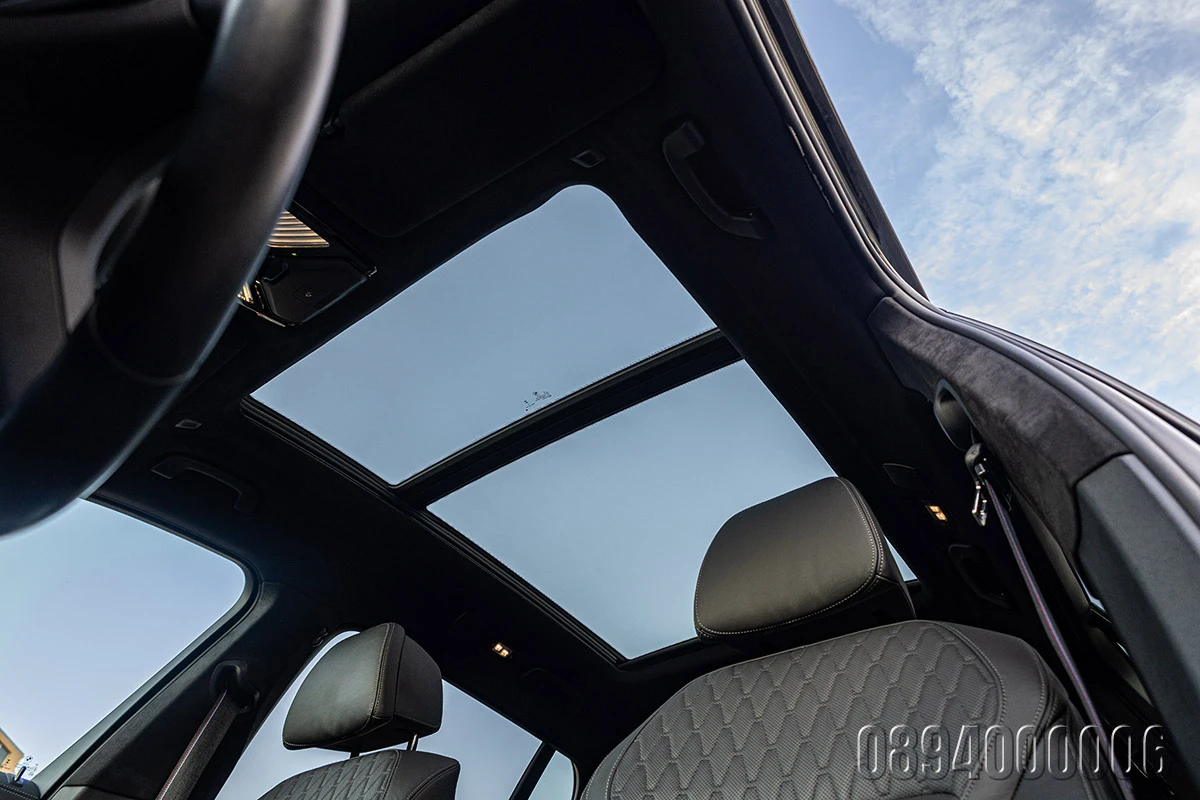 BMW X7 40d M SPORT PACK CARBON F-LIFT INDIVID PANO ОБДУХВ, снимка 10 - Автомобили и джипове - 55094397