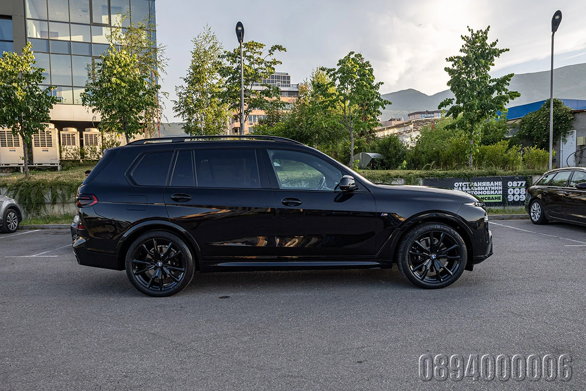 BMW X7 40d M SPORT PACK CARBON F-LIFT INDIVID PANO ОБДУХВ, снимка 5 - Автомобили и джипове - 55094397