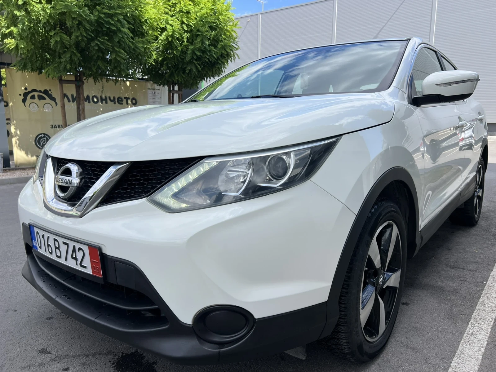 Nissan Qashqai 1.5DCI -NAVI, снимка 3 - Автомобили и джипове - 55278707