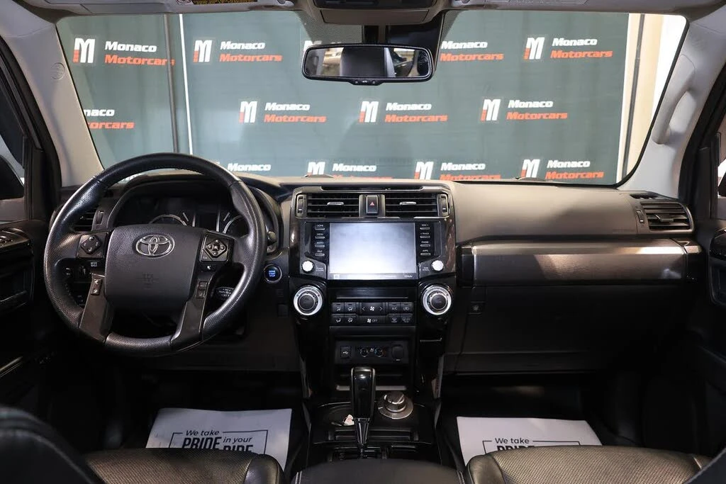Toyota 4runner 4.0* NIGHTSHADE* ОБДУХВАНЕ* КАМЕРА* КРАЙНА ЦЕНА, снимка 7 - Автомобили и джипове - 55611497