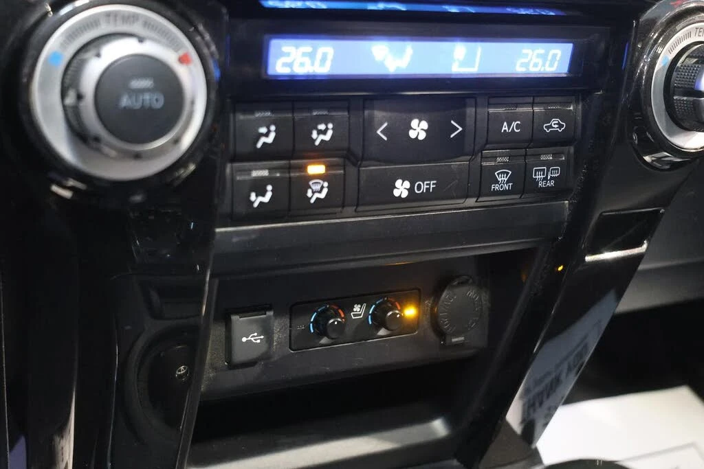 Toyota 4runner 4.0* NIGHTSHADE* ОБДУХВАНЕ* КАМЕРА* КРАЙНА ЦЕНА, снимка 11 - Автомобили и джипове - 55611497