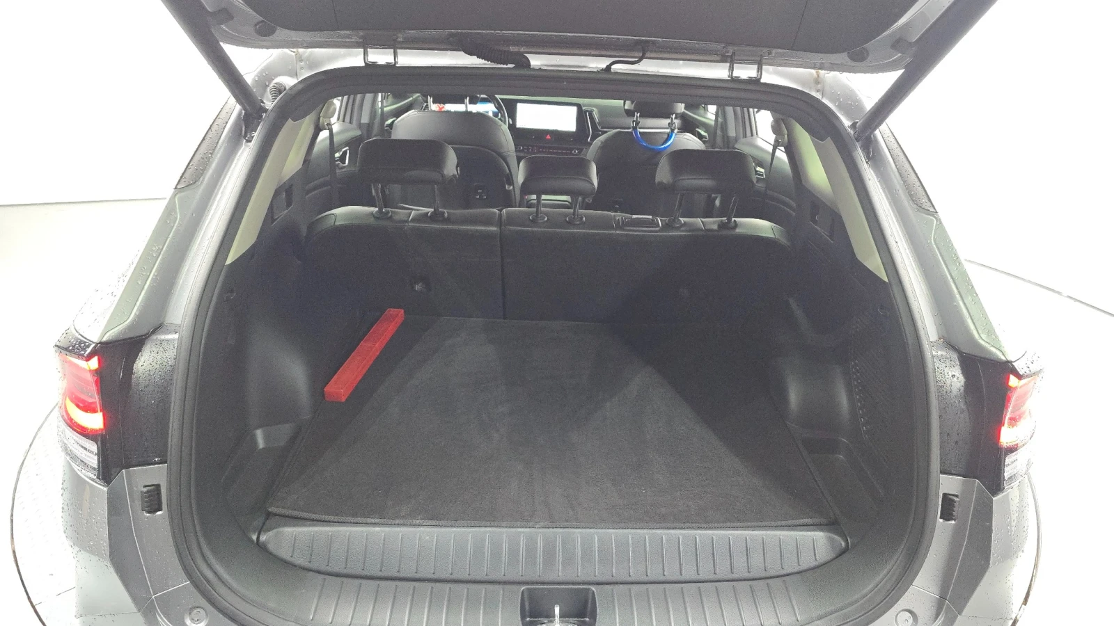Kia Sportage 2.0 LPG Signature | Вентилация | Adaptive Cruise, снимка 16 - Автомобили и джипове - 56213378