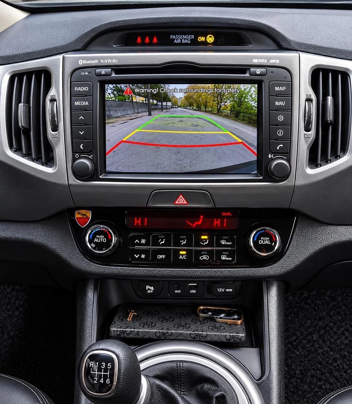 Kia Sportage * * Фейс* * Камера* * Кожа* * , снимка 11 - Автомобили и джипове - 56750626