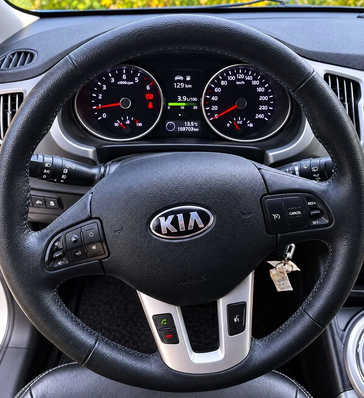 Kia Sportage * * Фейс* * Камера* * Кожа* * , снимка 13 - Автомобили и джипове - 56750626