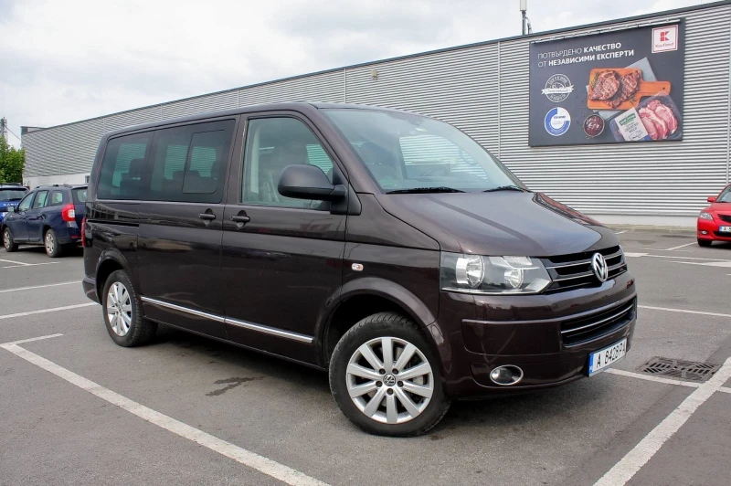 VW Multivan T5, снимка 8 - Бусове и автобуси - 53499696