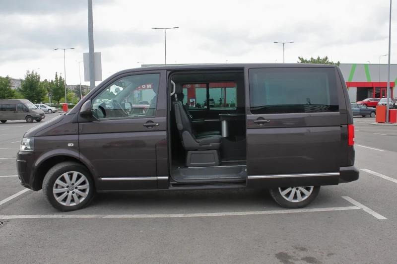 VW Multivan T5, снимка 6 - Бусове и автобуси - 53499696