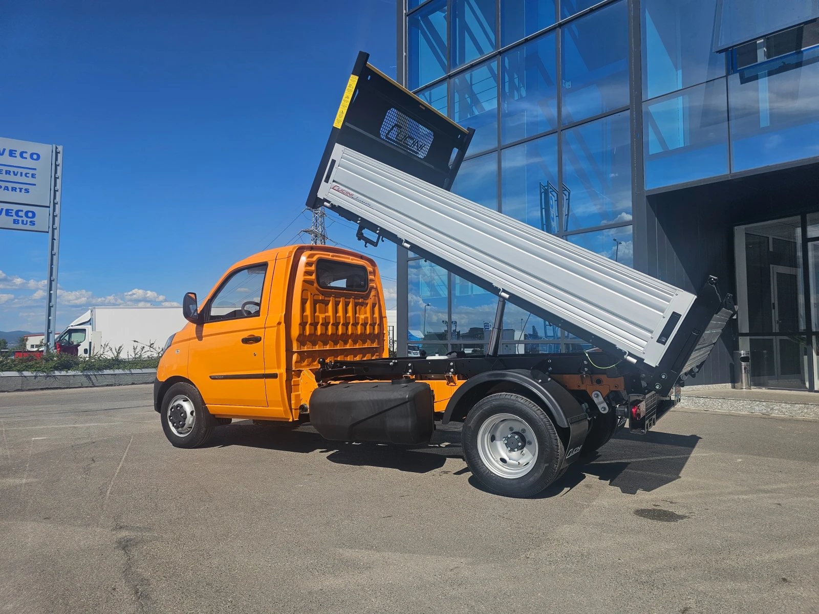 Piaggio Porter NP6 - самосвал - изображение 4
