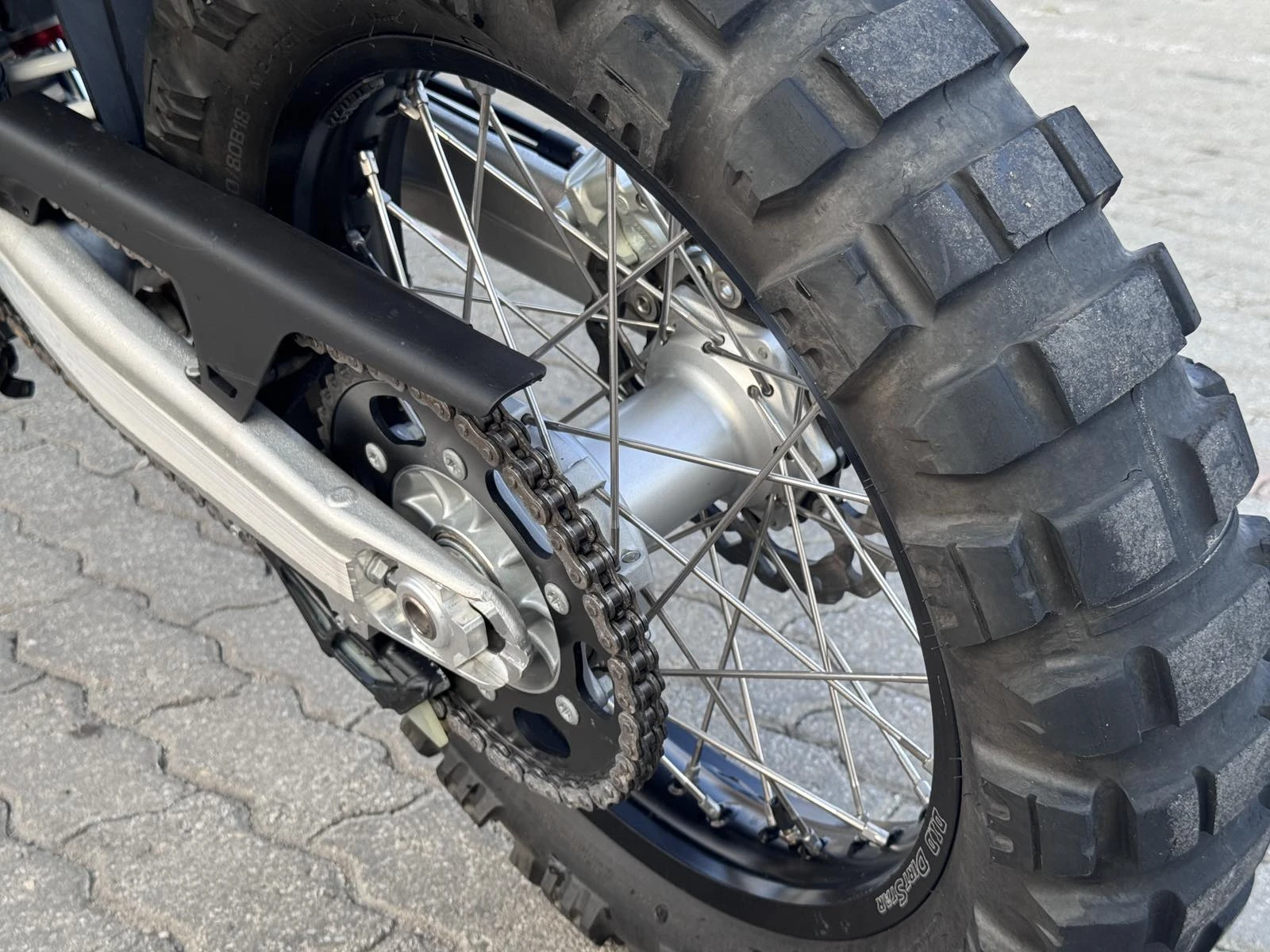 Husqvarna 701 Enduro, снимка 4 - Мотоциклети и мототехника - 55946604
