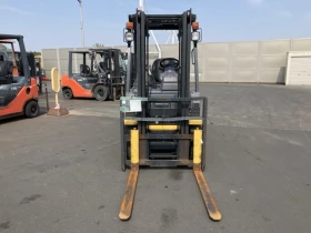      Komatsu     
