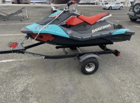 Джет Bombardier Sea Doo Spark Trixx 2up, снимка 1 - Воден транспорт - 48299463