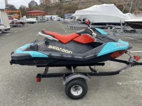 Джет Bombardier Sea Doo Spark Trixx 2up, снимка 4 - Воден транспорт - 48299463