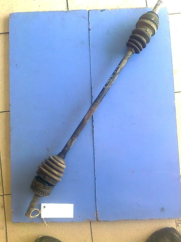 Полуоска за Опел Вектра Б 1.6 16В 101к.с (дясна)