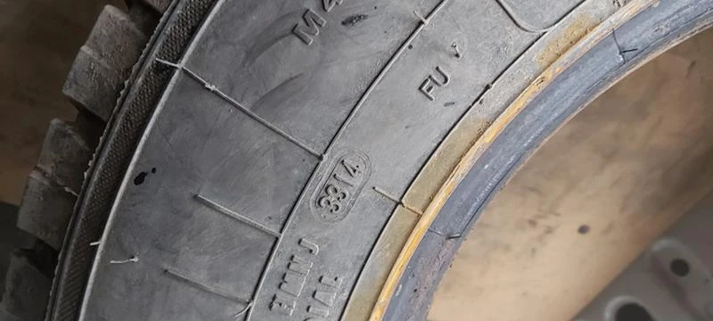 Гуми Летни 215/75R17.5, снимка 7 - Гуми и джанти - 41999151