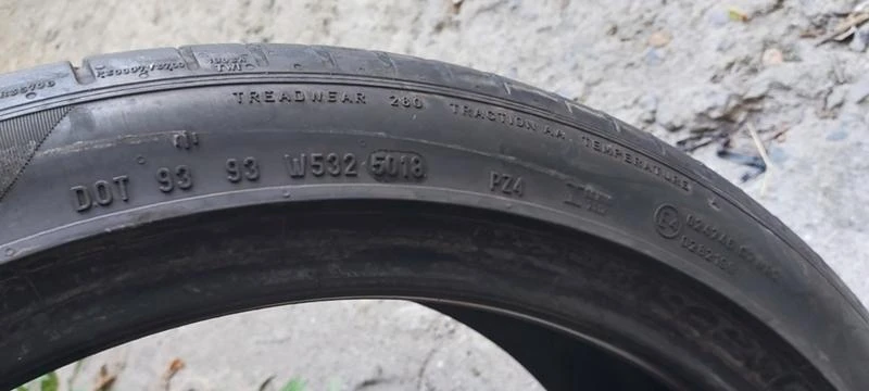 Гуми Летни 245/40R19, снимка 6 - Гуми и джанти - 33849814