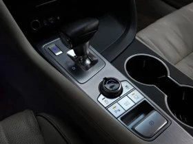 Genesis G70 3.3T Sports Supreme, снимка 9