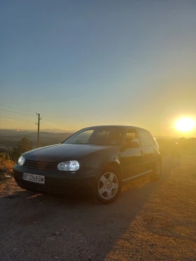     VW Golf 1.6