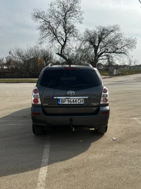 Toyota Corolla verso Toyota Corolla Verso 2.2 D4D 136hp - 3900 € / 7627.74 лв. - 14262890 6