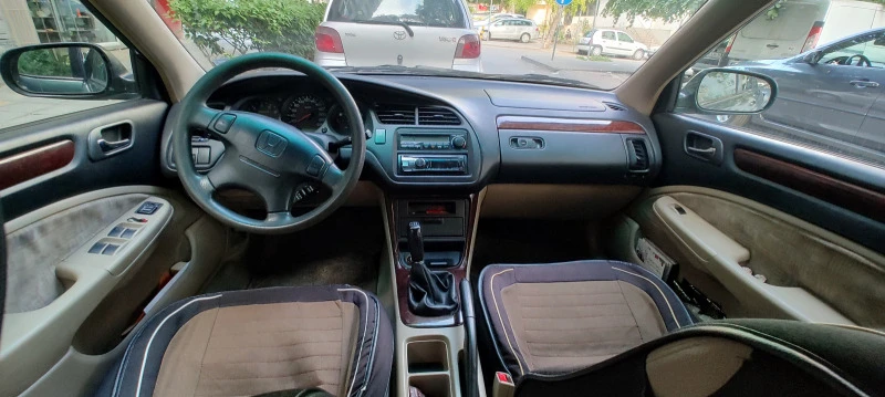 Honda Accord, снимка 10 - Автомобили и джипове - 47321289