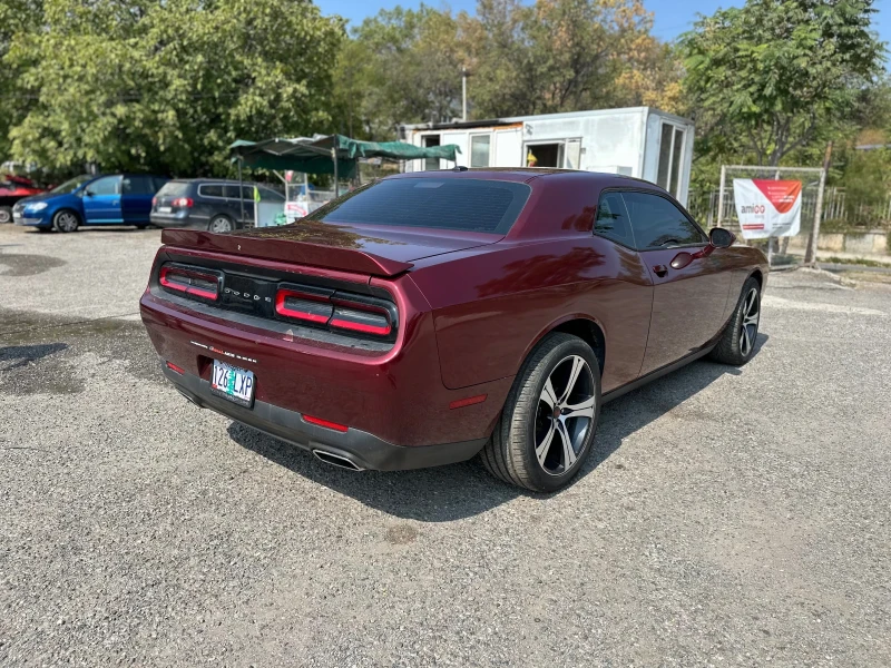 Dodge Challenger 3.6 VVT, снимка 4 - Автомобили и джипове - 47149462