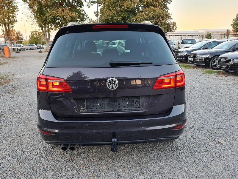 VW Sportsvan 2.0TDI-150kc/6ck/LOUNGE/СЕРВИЗНА ИСТОРИЯ, снимка 6 - Автомобили и джипове - 47675073