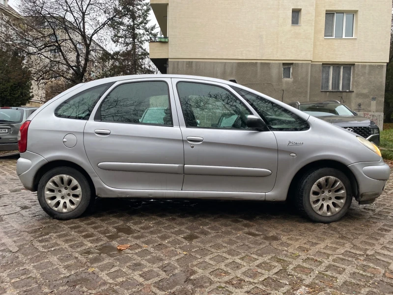 Citroen Xsara picasso 2.0 HDI, снимка 4 - Автомобили и джипове - 48271082