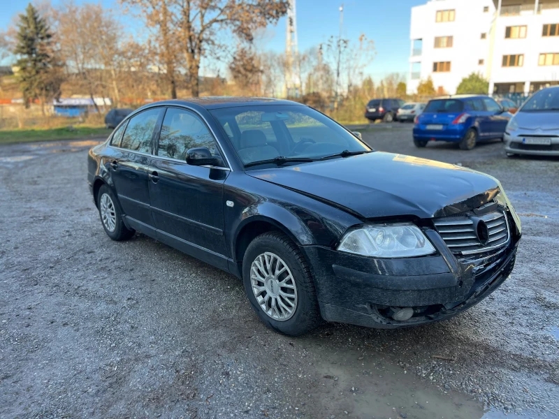 VW Golf 1.8T, снимка 1 - Автомобили и джипове - 48384036