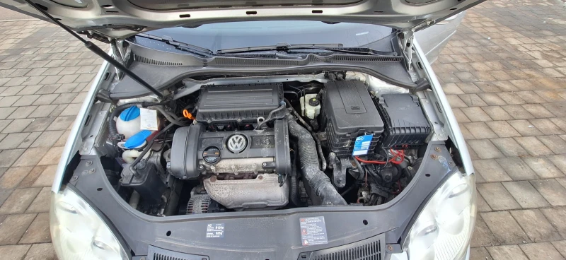 VW Golf, снимка 5 - Автомобили и джипове - 48827763