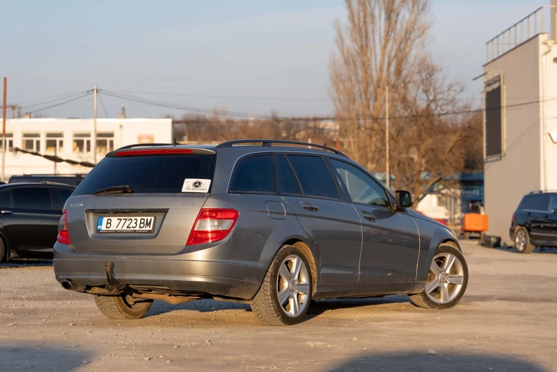 Mercedes-Benz C 220 2.2 CDI , снимка 5 - Автомобили и джипове - 48953903