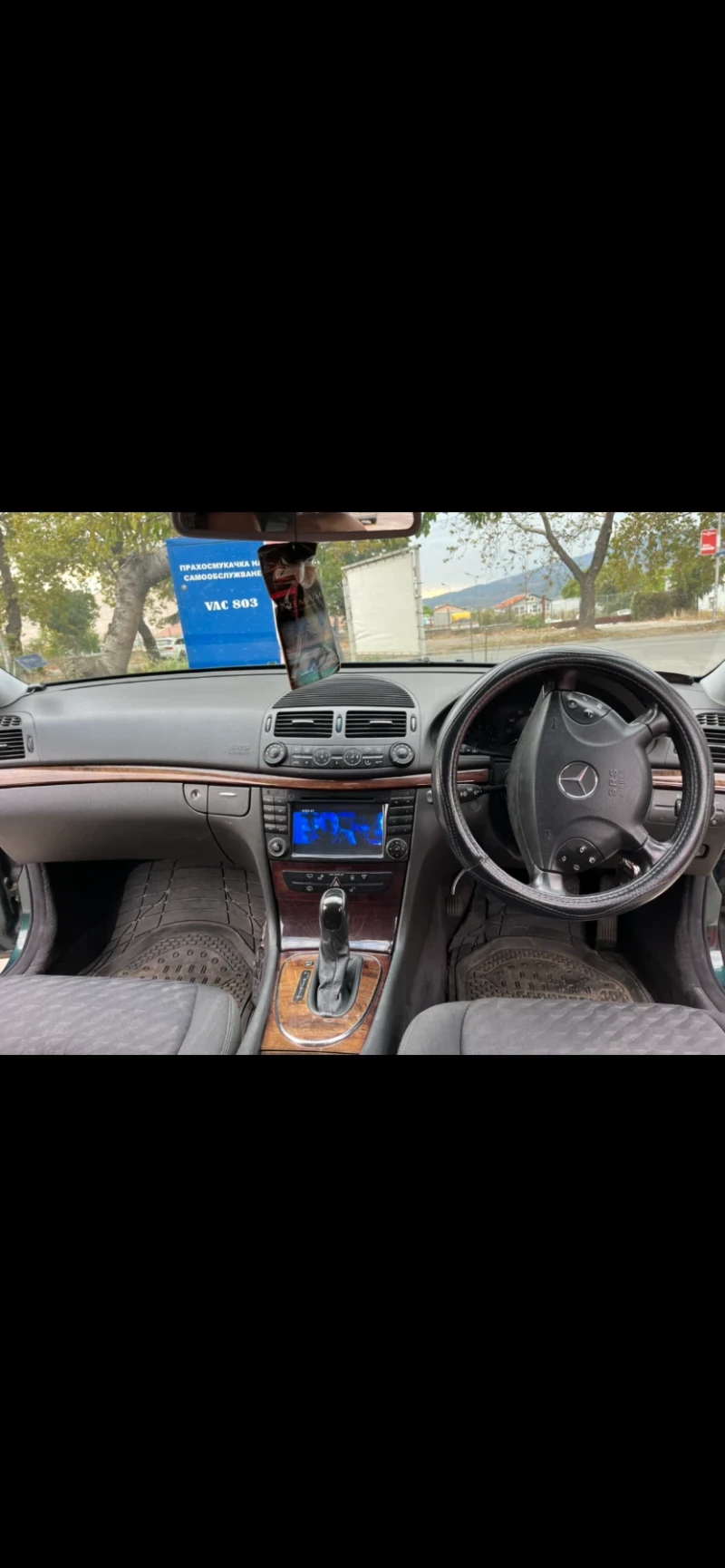 Mercedes-Benz E 270, снимка 10 - Автомобили и джипове - 49095768