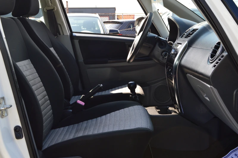 Suzuki SX4 FACELIFT , снимка 16 - Автомобили и джипове - 51200506