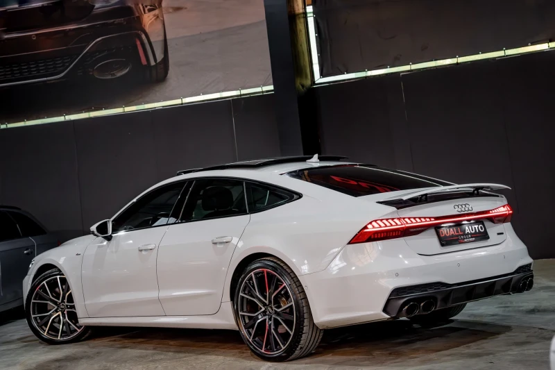 Audi A7 5.5 TFSI / RS7 / B&O /PANORAMA / MATRIX /HUD /FULL, снимка 6 - Автомобили и джипове - 51380931