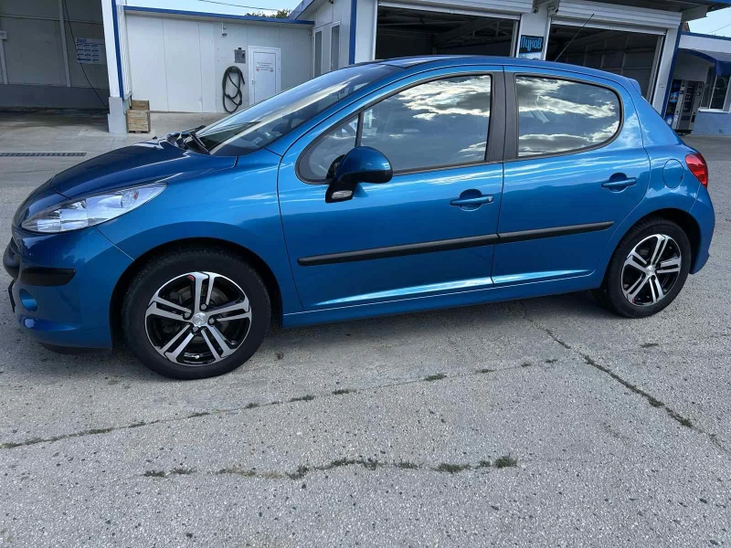 Peugeot 207, снимка 2 - Автомобили и джипове - 51624811