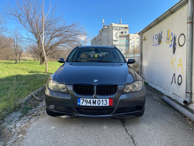 BMW 320 * Navi* 163 * Dynamic xenon * Light pack * Кожа, снимка 7 - Автомобили и джипове - 52937292