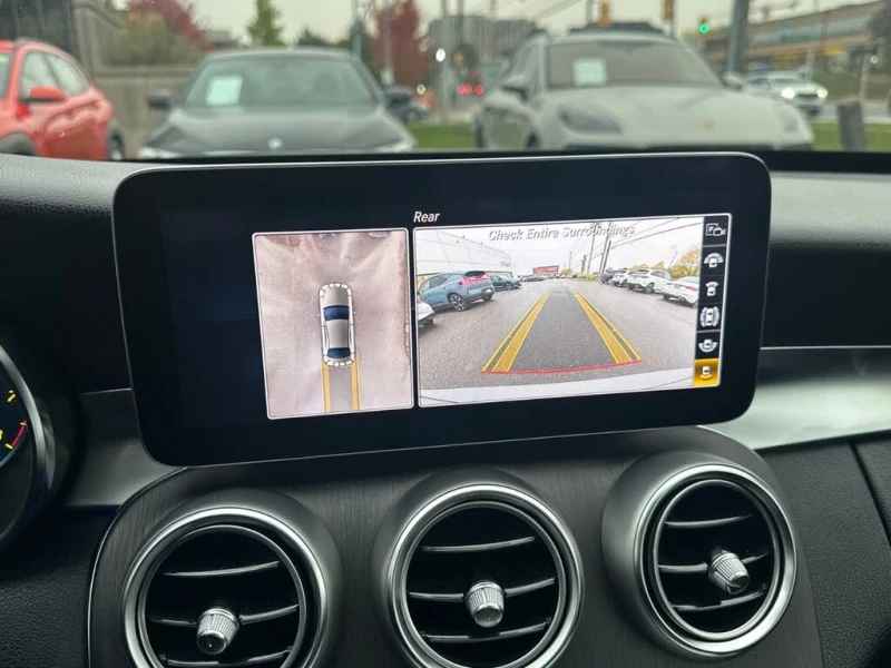 Mercedes-Benz C 300 AMG* PANO* DIGITAL* DISTRONIC* AMBIENT* MULTILED* , снимка 12 - Автомобили и джипове - 53464378