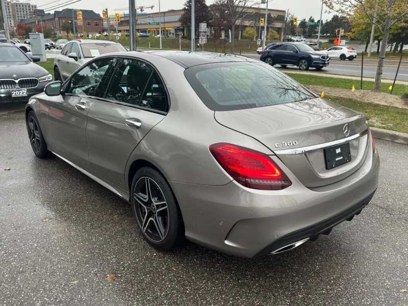 Mercedes-Benz C 300 AMG* PANO* DIGITAL* DISTRONIC* AMBIENT* MULTILED* , снимка 6 - Автомобили и джипове - 53464378