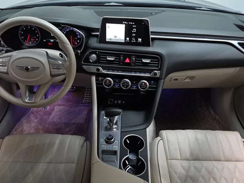 Genesis G70 3.3T Sports Supreme, снимка 7 - Автомобили и джипове - 55207740