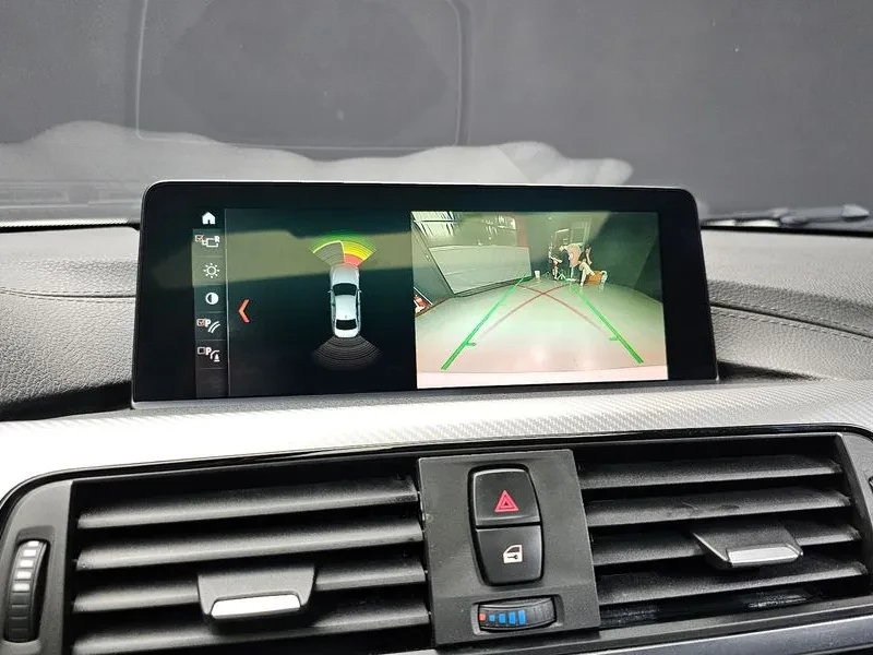 BMW 320 i - САМО 30% АВАНС, снимка 15 - Автомобили и джипове - 56304458